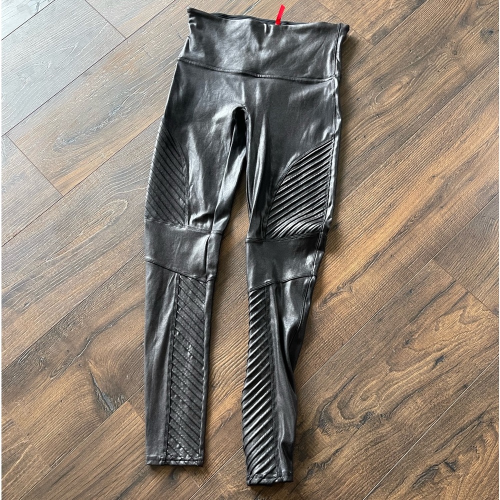 Spanx faux leather black moto leggings sz Large